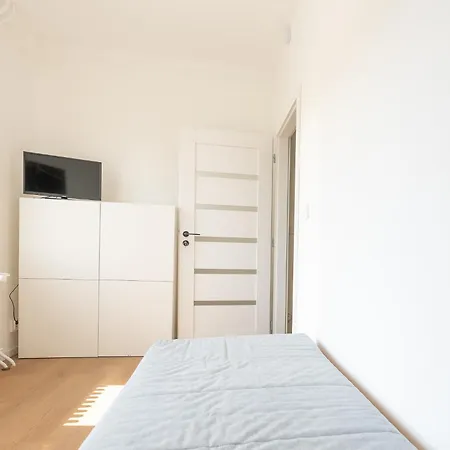 Sklenarova Retreat * Pressburg