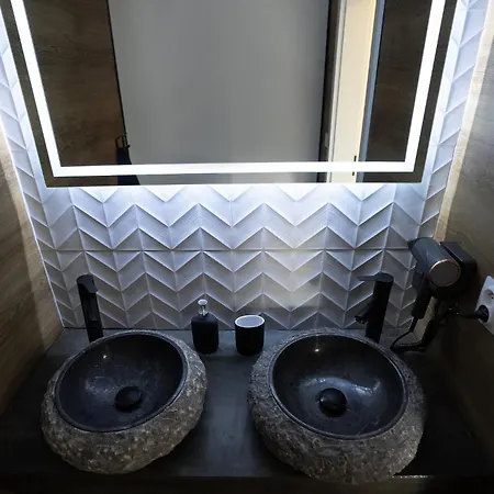 Sklenarova Retreat * Pressburg